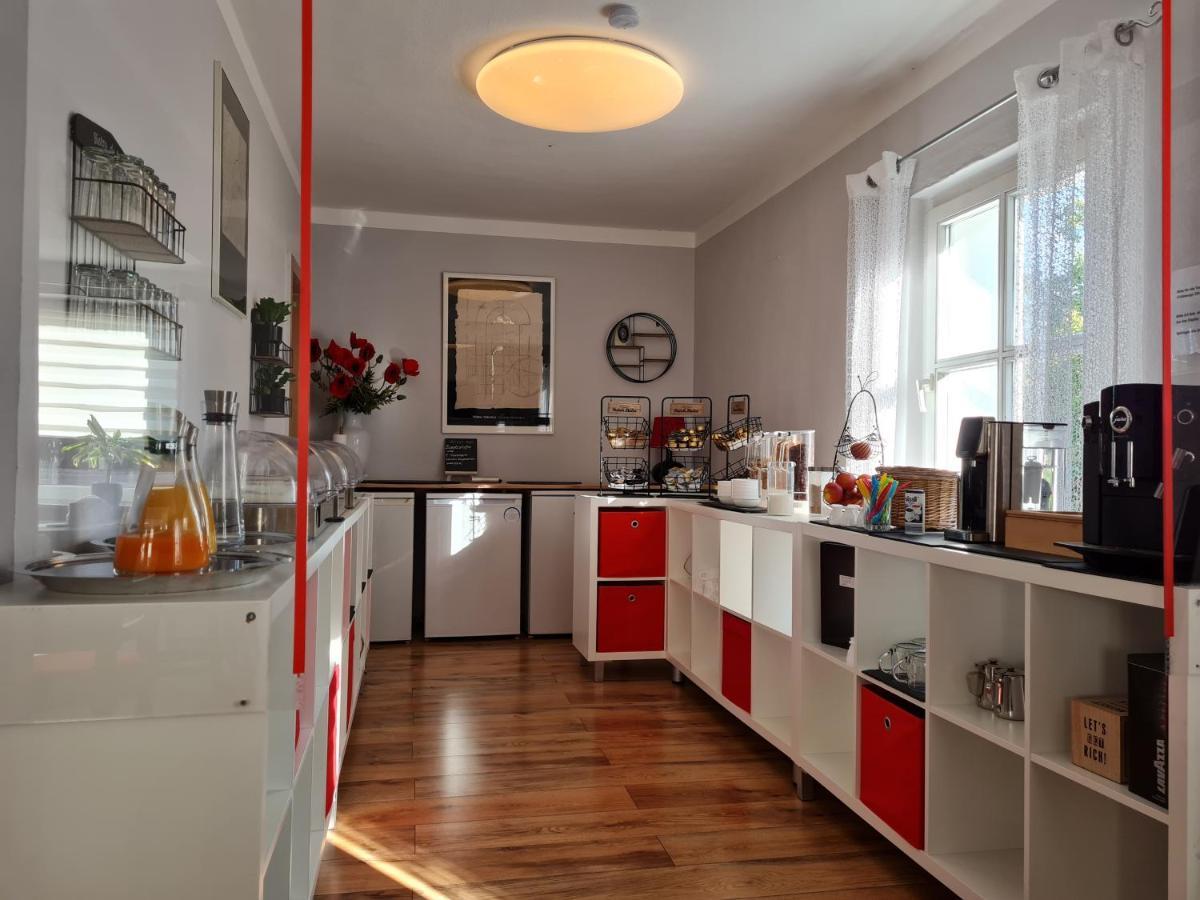 Hotel Wolke Meiningen Bagian luar foto