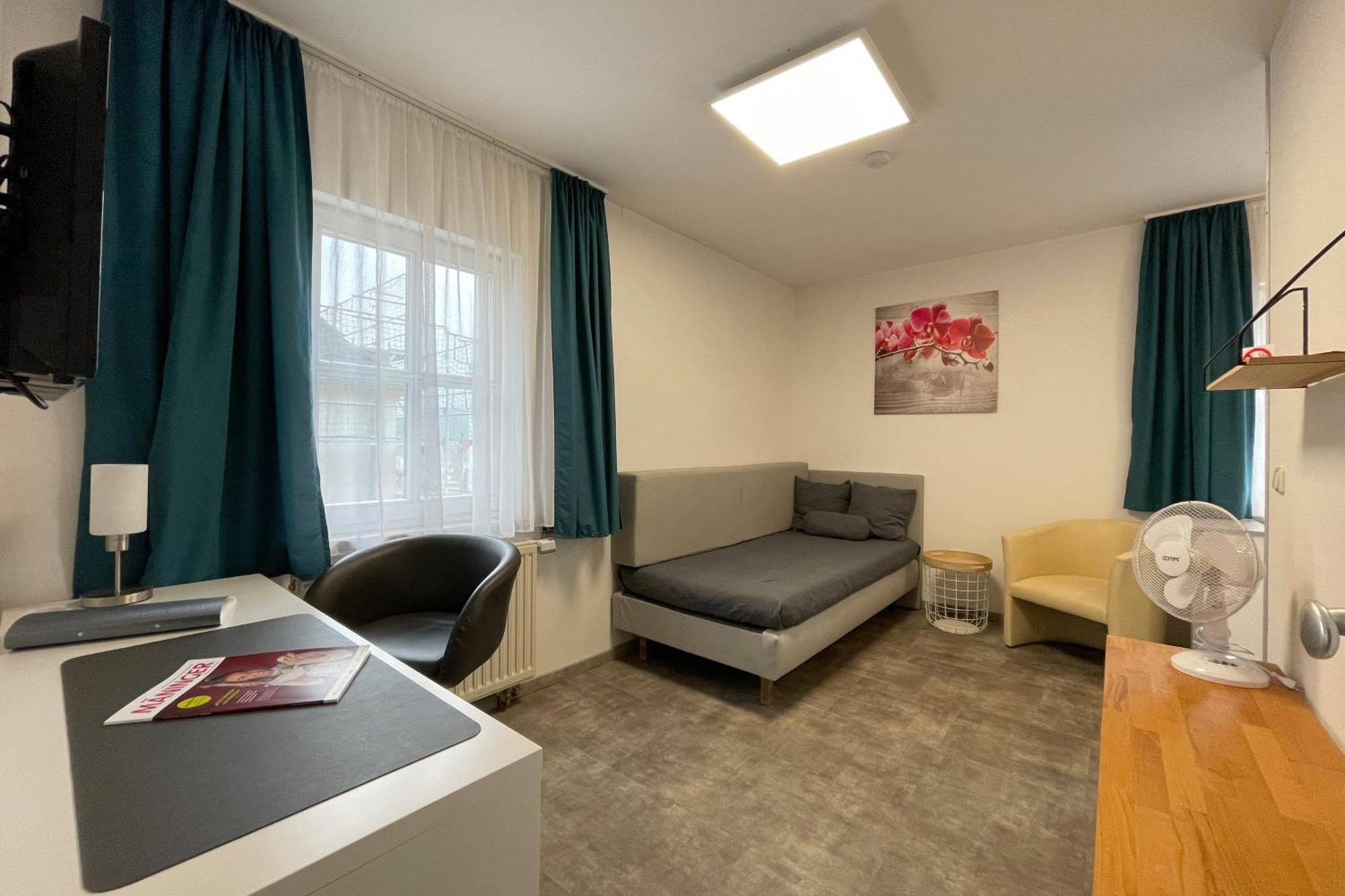 Hotel Wolke Meiningen Bagian luar foto