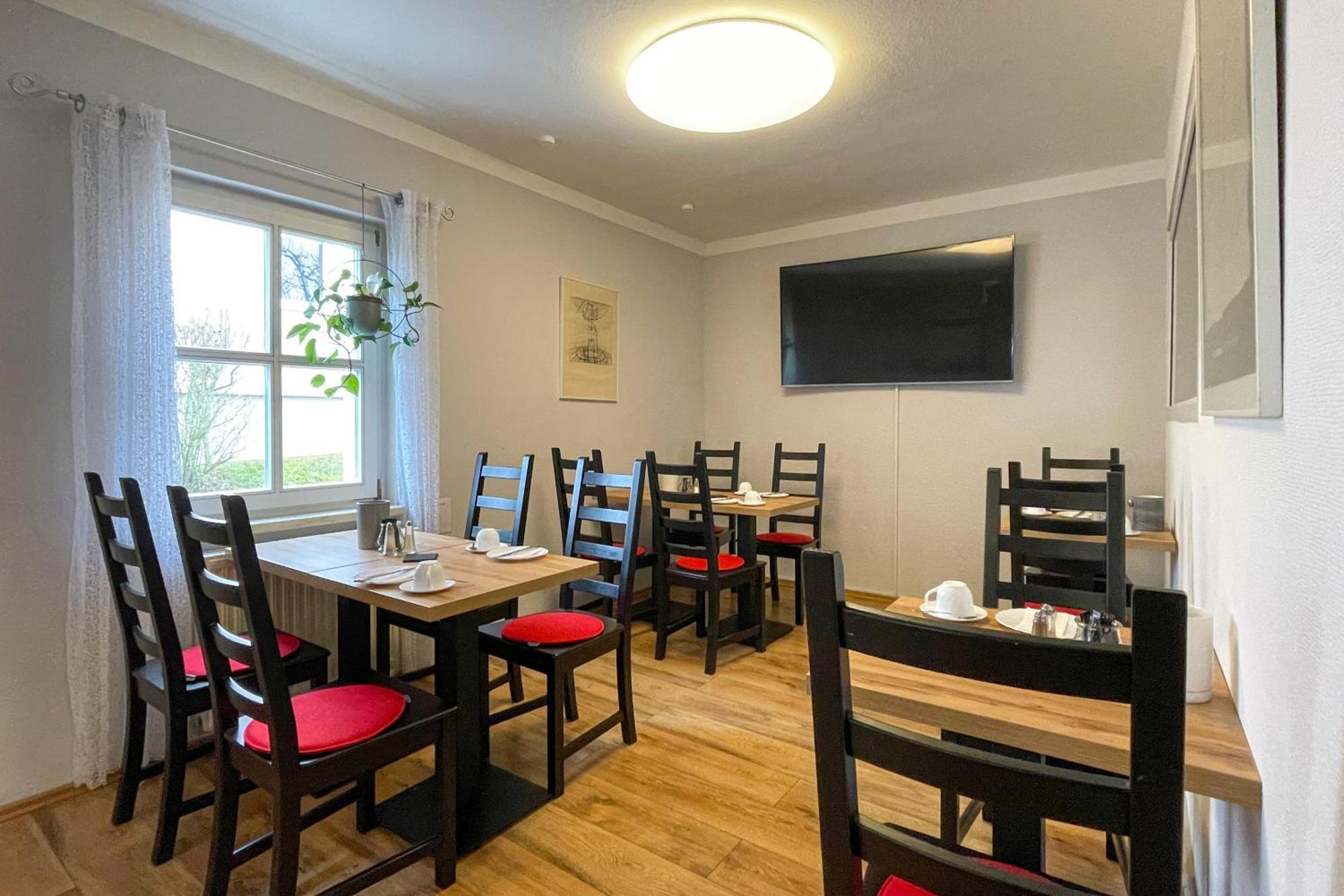 Hotel Wolke Meiningen Bagian luar foto