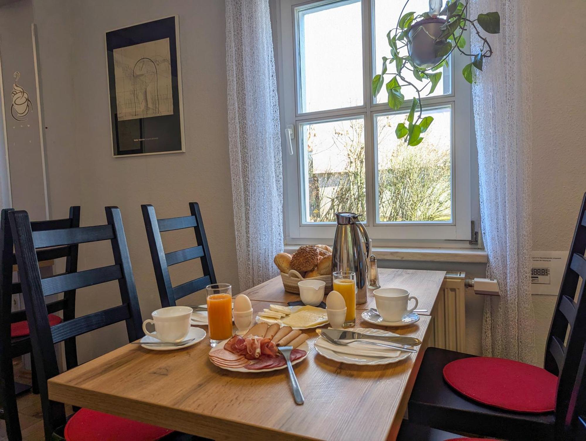 Hotel Wolke Meiningen Bagian luar foto