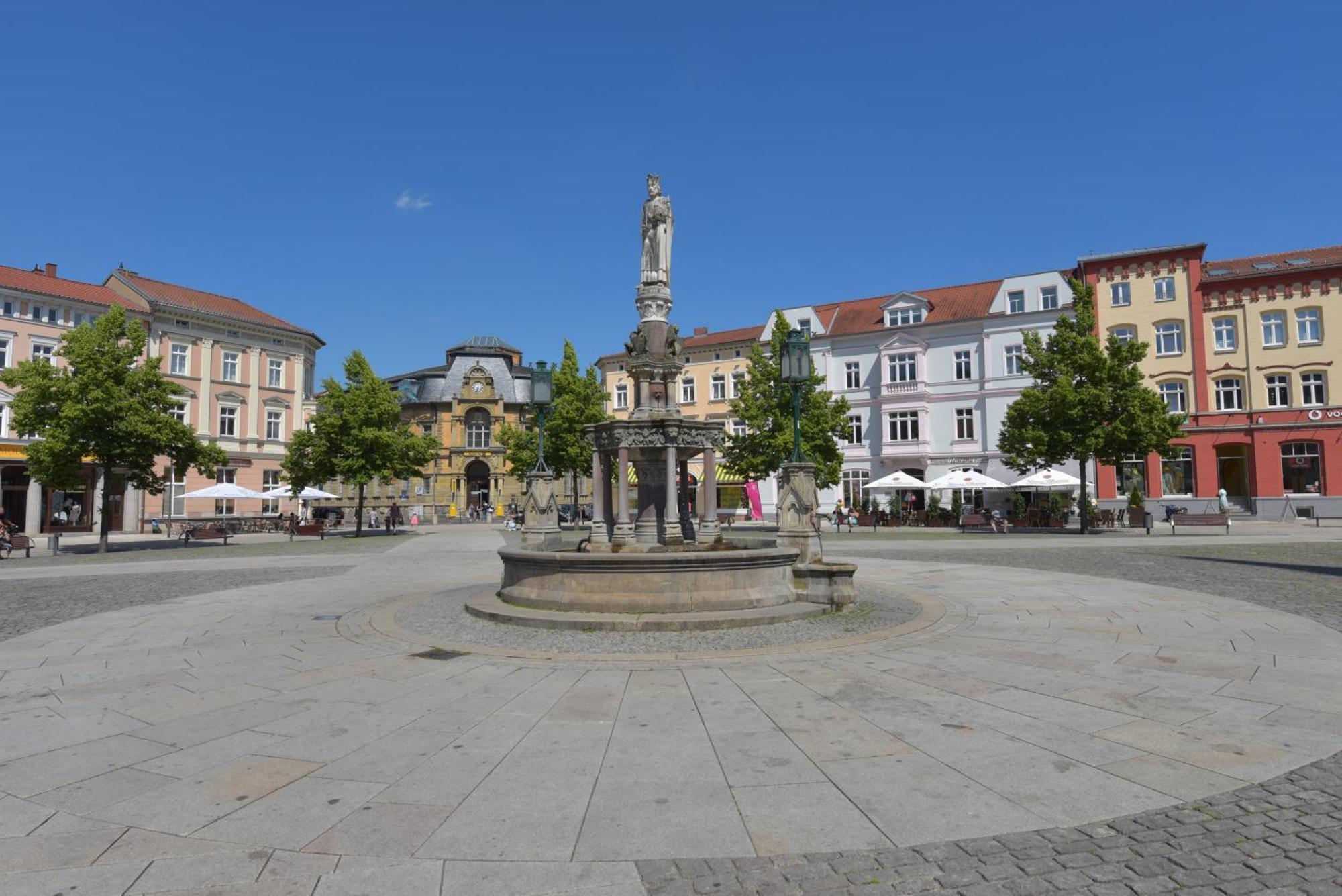 Hotel Wolke Meiningen Bagian luar foto