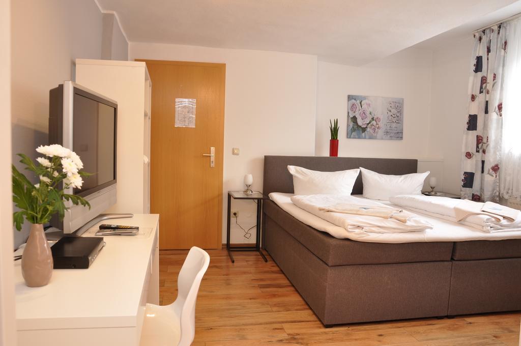 Hotel Wolke Meiningen Ruang foto